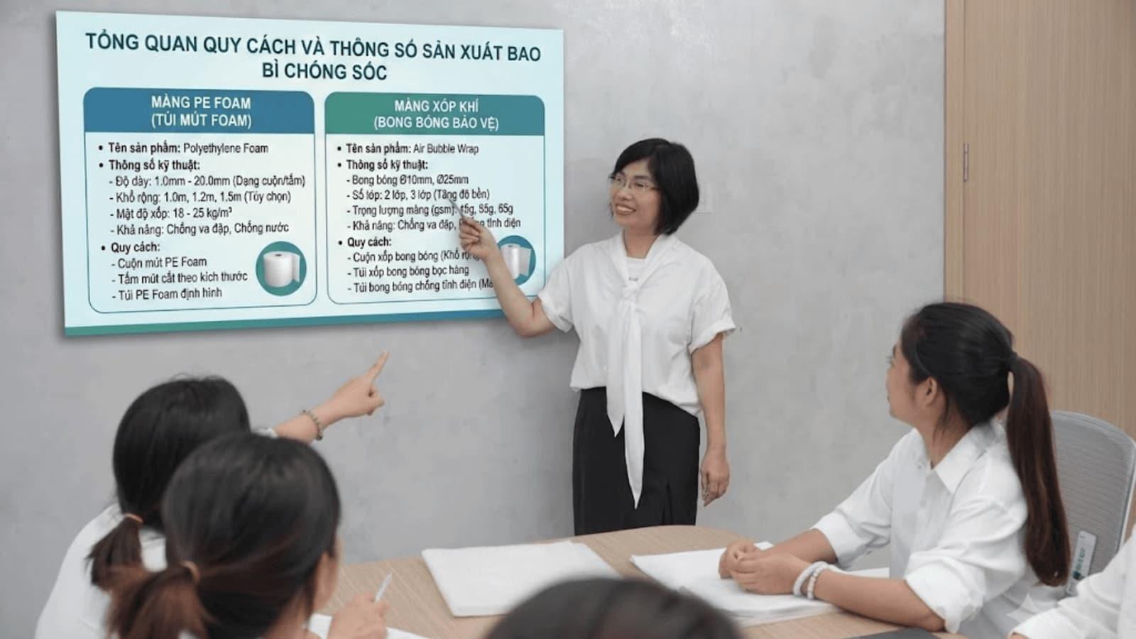 Đào tạo tiêu chuẩn kỹ thuật sản phẩm cho nhân viên
