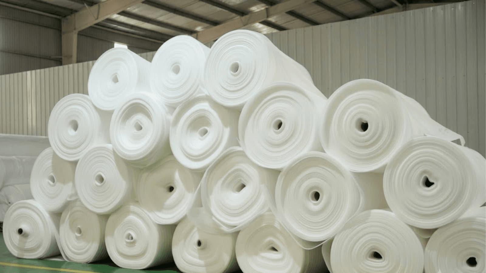 Kho cuộn xốp PE foam trắng thành phẩm